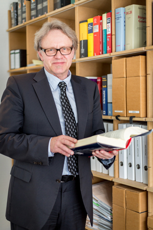 Klaus Ahrend